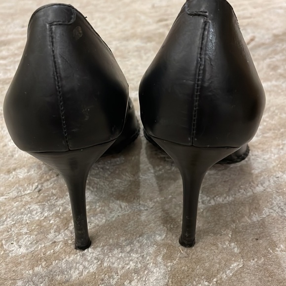 JUBILEE NEW YORK black pumps with thick stitch size 39 approx 3.5-3.75 in. Heel - Picture 7 of 11